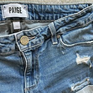 PAIGE shorts size 26